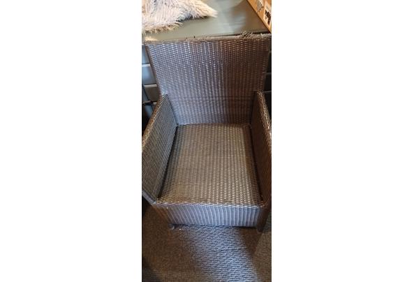 Stoelen 3 stuks gratis - 20260720_142503