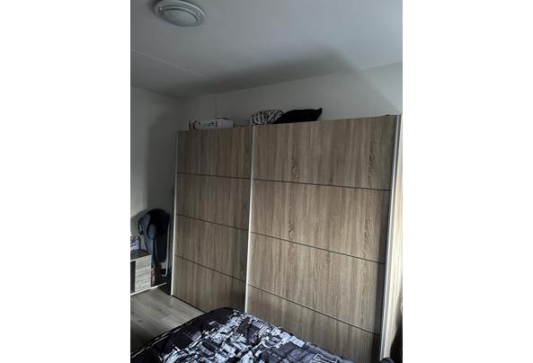 Grote kledingkast op te halen vanaf zondag einde van de middag - IMG_7197