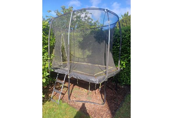Trampoline - 17474676598113601642319692574892