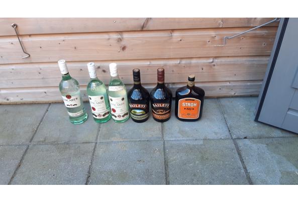 Sterke drank totaal 6 liter - 20220308_171236_637823568572641088