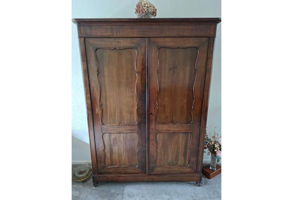 Antieke kast. Massief hout - 1000041413