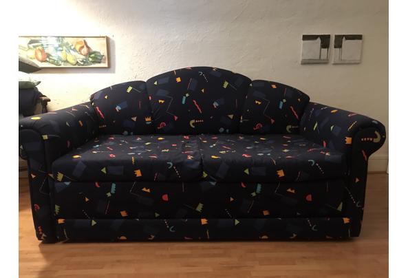 Leuk slaapbankje. Ideaal voor (klein)kinderen om te spelen en te slapen. In zeer goede staat.perfecte - 096