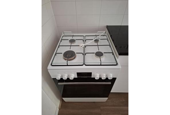 Gasfornuis met elektrische oven in goede staat - signal-2026-08-11-15-49-14-265