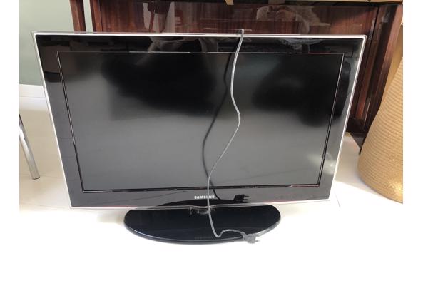 Samsung tv 70 cm breed - C0DA5C54-0CA8-4B08-85F7-B478E842FFA0