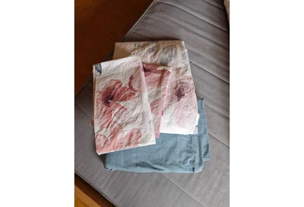 Bed 1,40 x 2,00 m met matras en beddengoed - WhatsApp-Image-2026-02-17-at-13-16-53