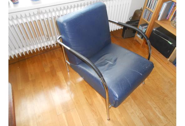 Aangeboden een fauteuil met stalen frame - DSCN0033