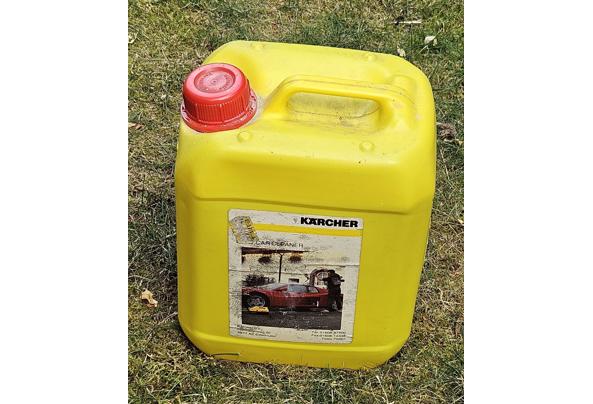 tankje met car cleaner van Kärcher - 2026-07-20-1519-40-S23