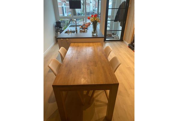 Robuuste houten tafel - WhatsApp-Image-2023-02-08-at-16-29-17-(1)