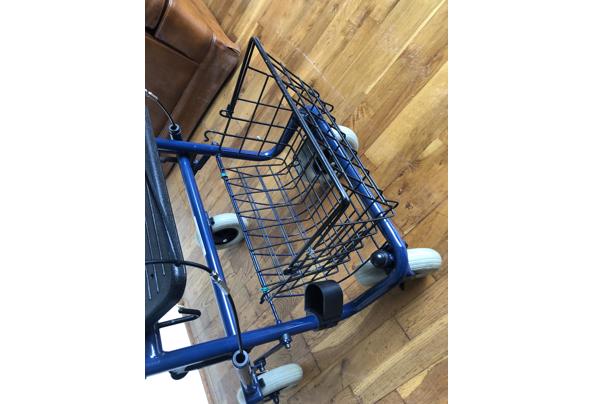 GRATIS AF TE HALEN GOEDE ROLLATOR MET MANDJE in Amsterdam - Overig