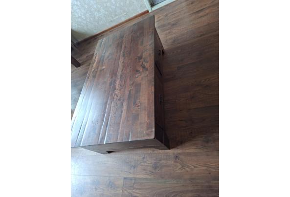 Salontafel met bijpassende lamp - 20260219_145005