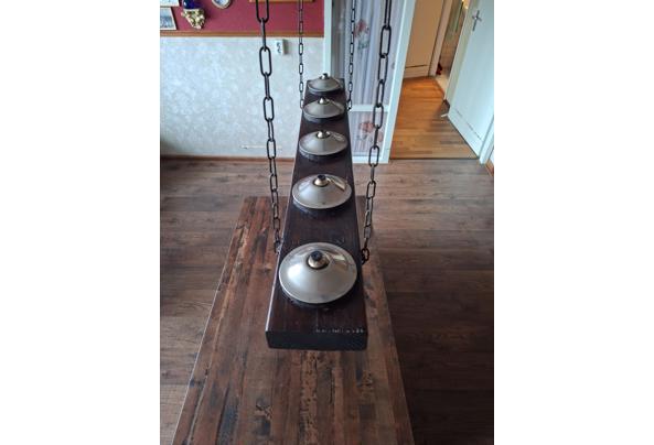 Salontafel met bijpassende lamp - 20260219_145020