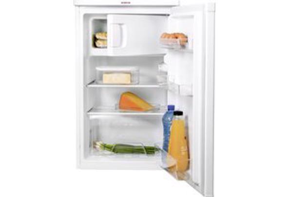 Kleine witte koelkast met vriesvak - 152x210