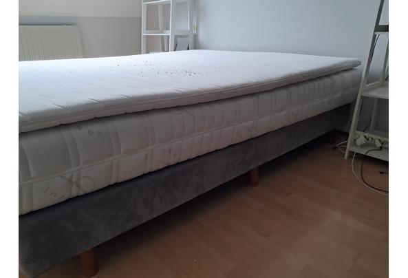 Boxspring 2-persoons - 20260708_124344