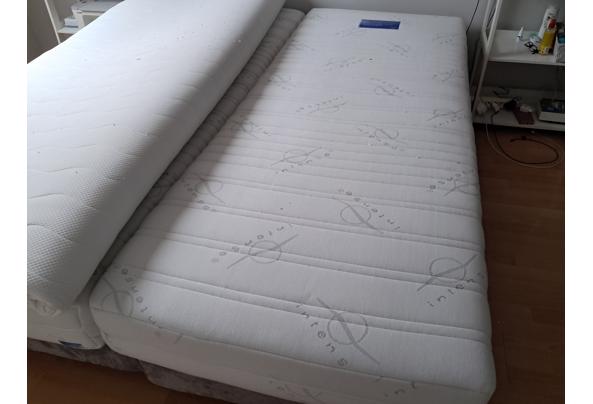 Boxspring 2-persoons - 20260708_124405