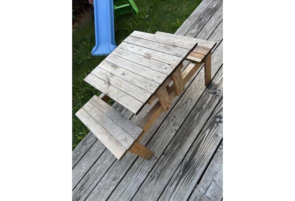 Tuin huisje , opknapper. Met picknicktafel  - IMG_0103