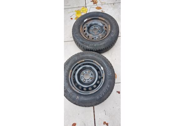 2 autobanden op velg - 20251201_124513