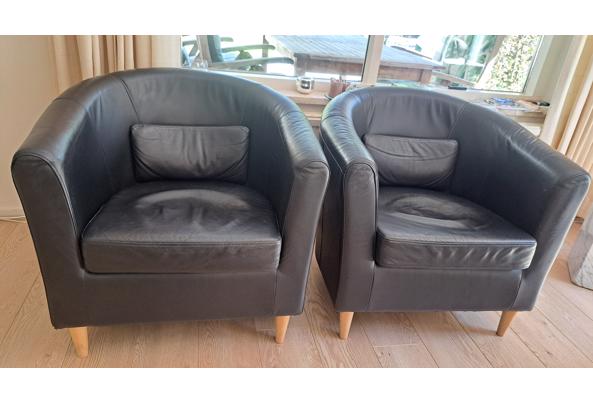 2 zwarte (kunst) leren fauteuils/zitstoelen - 20250429_132716