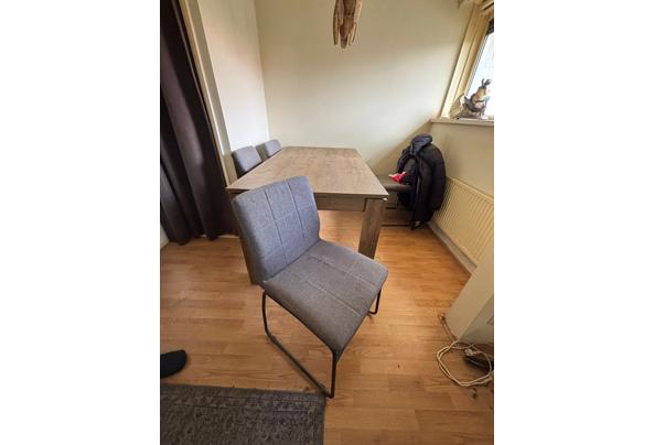 Eettafel +stoelen  - IMG-20250519-WA0003