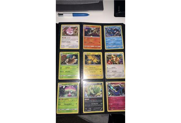 Pokemon kaartjes plus mapje en 3 nieuwe pakjes. - F578E480-CCCB-4680-A549-0DB90B9FA519_637456229955432842.jpeg