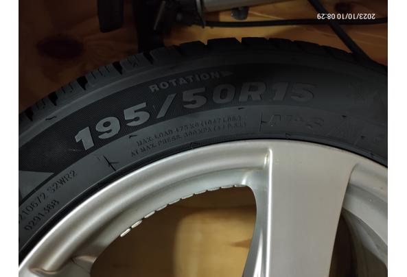 Te koop 4 winterbanden(nieuw)195/50R15 op alu velg steek 108 - 16969193450985037272575206855206_638325233807139094 Te koop 4 winterbanden(nieuw)195/50R15 op alu velg steek 108 - 16969193450985037272575206855206_638325233807139094