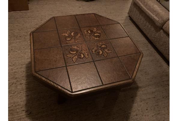 Salontafel 8- hoekig met tegelinleg - 06446D64-86AE-4063-B954-4E0CDC5AB69E