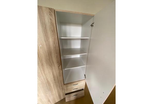 Grote kledingkast inclusief spiegel met opberglades, vakken en ophangruimte - WhatsApp-Image-2023-08-22-at-17-05-10-(1)