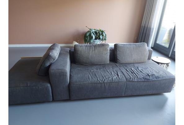 Antraciet bank 3 tot 5 zits - 20251027_153646 Antraciet bank 3 tot 5 zits - 20251027_153646