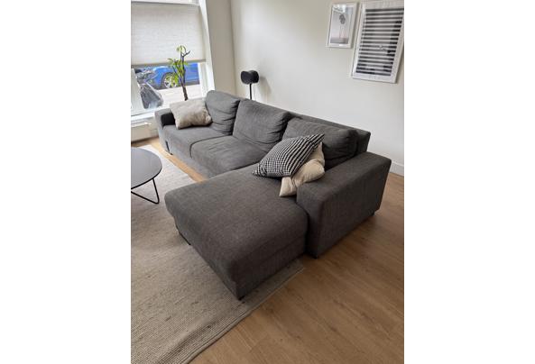 Donkergrijze 3-zits bank met chaise longue - IMG_7235