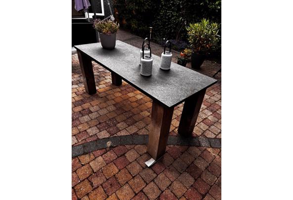 Zware tuintafel met leistenen blad - 88a08b45-e961-453f-b568-f12824936a6d