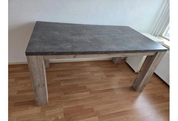 Mooie eetafel 4-6 personen - IMG-20251117-WA0003