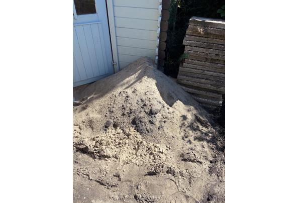 Gratis opvulzand en tegels - IMG_8968