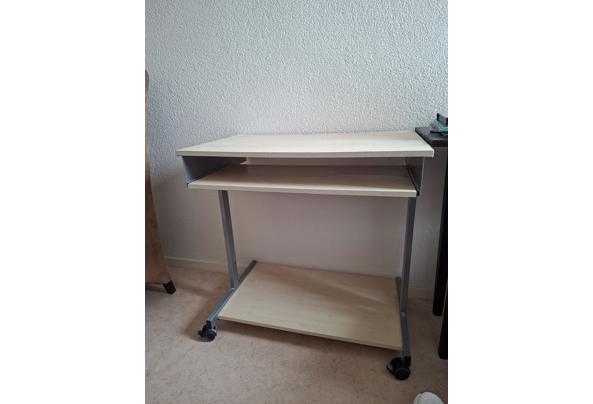 Computerbureau op wieltjes - 20260612_132336