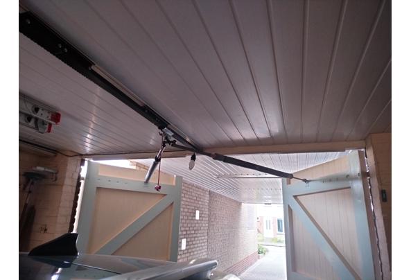 HOUTEN GARAGEDEUREN MET ELEK. BEDIENING In Weert - Doe-het-zelf, Ramen ...