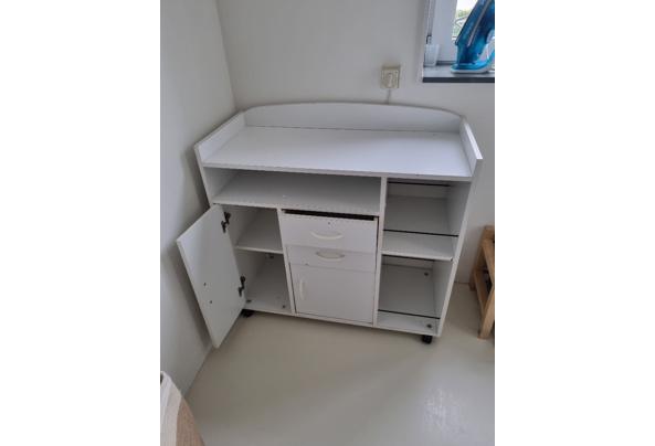 Commode - commode Commode - commode
