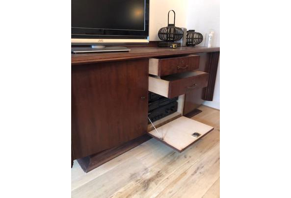 Donker eiken dressoir - 67E087A2-41F7-4079-BB5C-7AC792FE19FE.jpeg