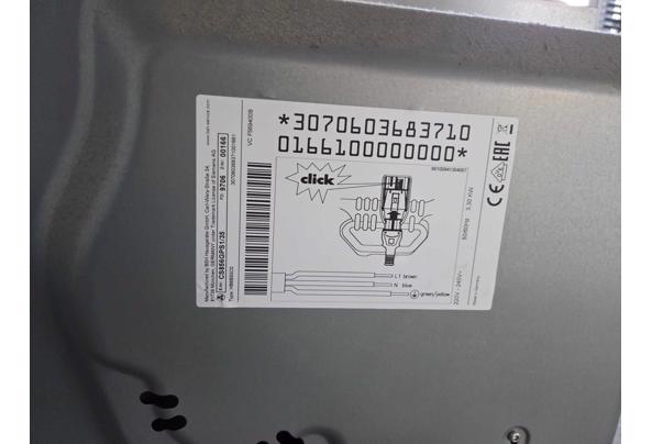 Siemens Oven - 587cb92c-59c4-4d60-8310-d3510ce89e33