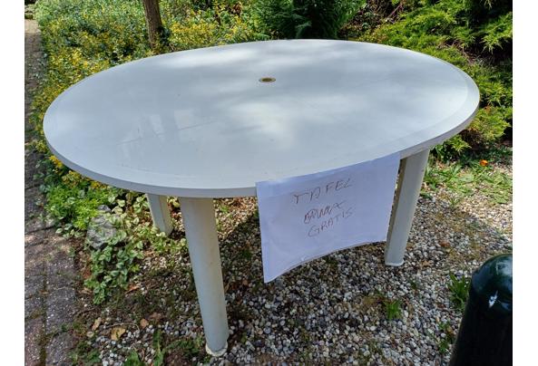 tuintafel  kunststof - 20250602_135034