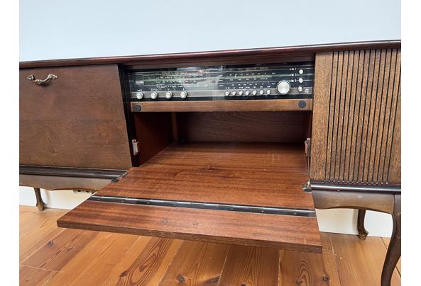 Radiomeubel van Philips met platenspeler - IMG_6638