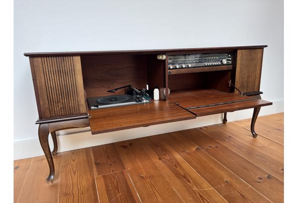 Radiomeubel van Philips met platenspeler - IMG_6640