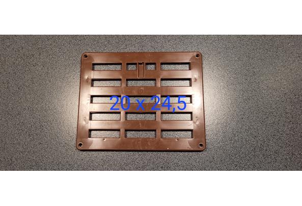 Roosters (diverse afmetingen) plastic en alluminium - 20251206_153647