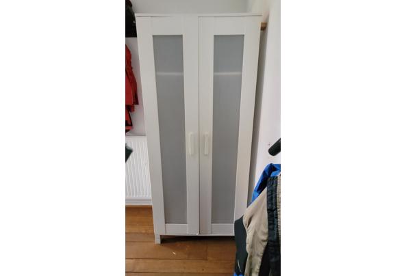 Hangkast wit ikea, met gebruikssporen - 20240813_110055