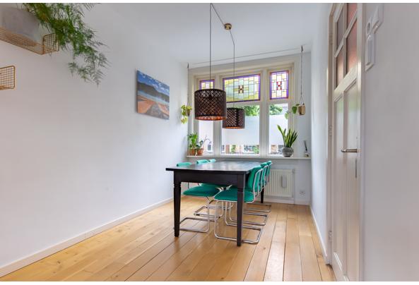 teaken houten tafel - donker gebeist - Foto-17