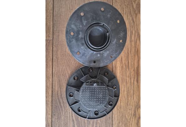 verstelbare terrasdragers 3 tot 6 cm - dragers1