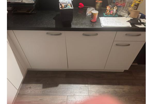 Keuken z.s.m. op te halen - motion_photo_1680498425345765640