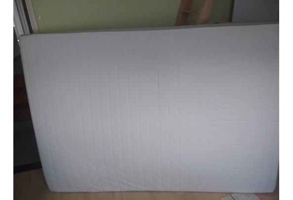 Ikea bed met lattenbodem en matras - 0E7D5B94-8CC0-4A95-B607-385AF37D49A3.jpeg