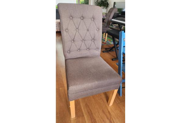 6  mooie eettafel stoelen - 20261006_092324