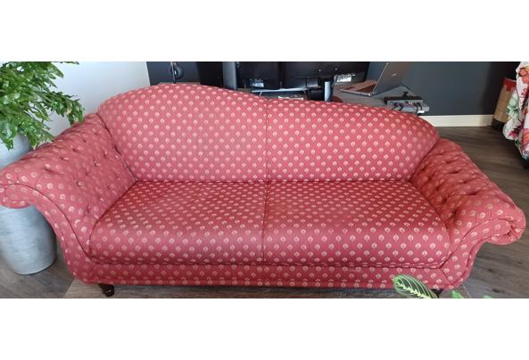 Rode Sofa 230 cm breed en 90 cm lang - 20220813_074932