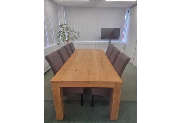 Eettalfel met 8 stoelen - tafel-en-stoelen