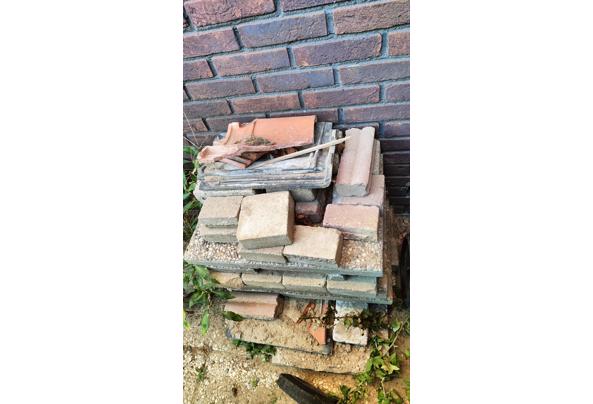 Grote partij stoepstenen en tegels Arnhem - IMG20260825082058