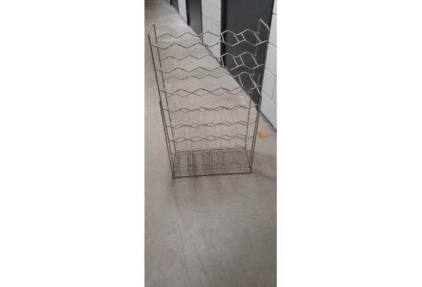 Industriële wijnrek - IMG-20251129-WA0000